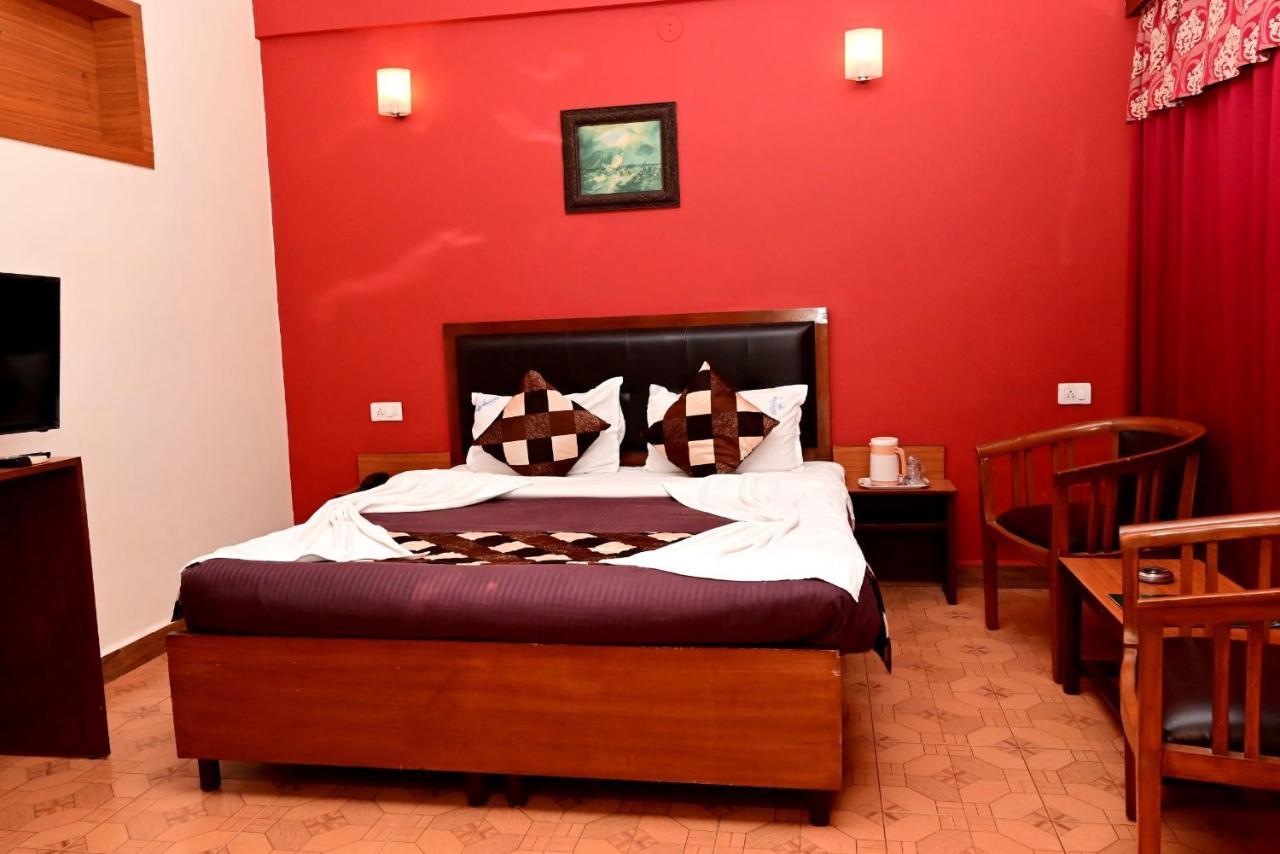 Swimsea Beach Resort, A Beach Property Panaji Exterior foto