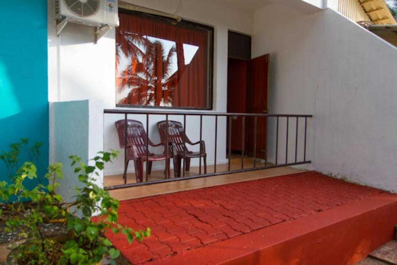 Swimsea Beach Resort, A Beach Property Panaji Exterior foto
